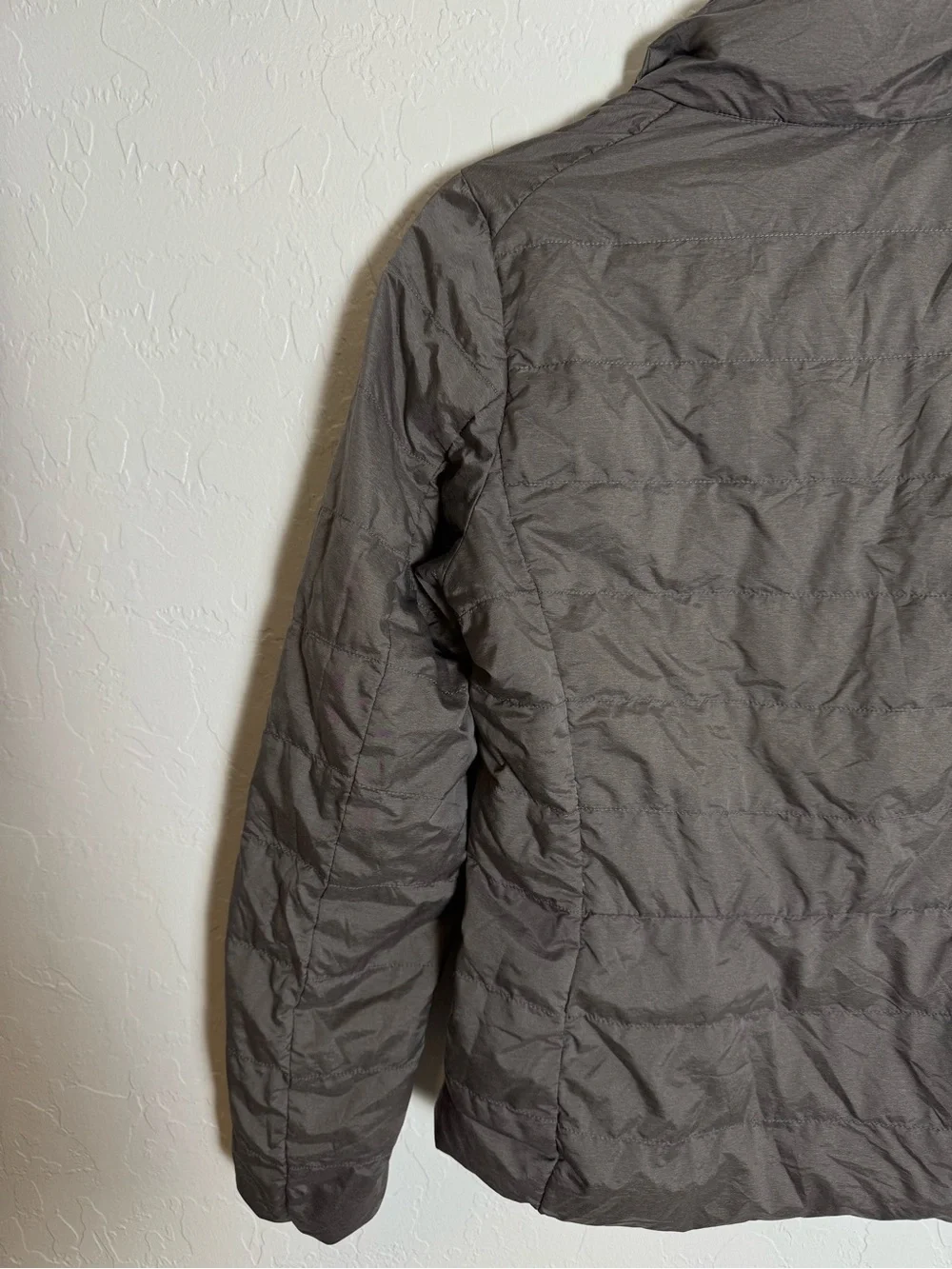 UNIQLO Ultra Light Down Jacket Gray Puffer 409112 XXS